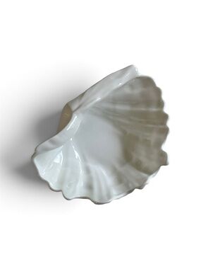 Wedgwood Nautilus Shell Dish Bone China White 5.5 in
